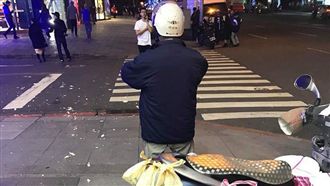 阿伯頂低溫外送　遭惡男踹車砸碎蛋糕