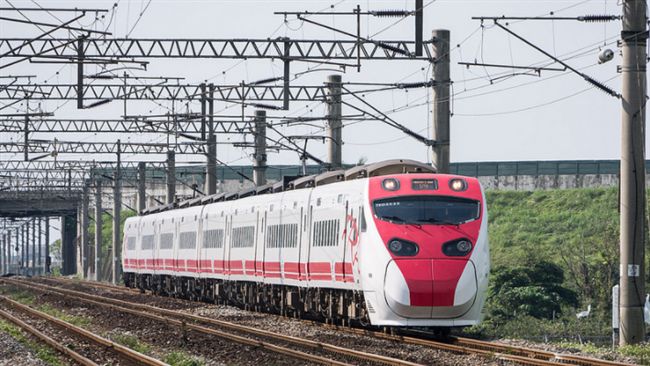 「東部幹線」車票秒殺　明日再釋票