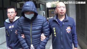 台南的丁男在網路買種子，利用自己園藝專長種植大麻，還自學提煉大麻膏，遭台北市毒緝中心循線逮獲，訊後依毒品罪送辦（翻攝畫面）