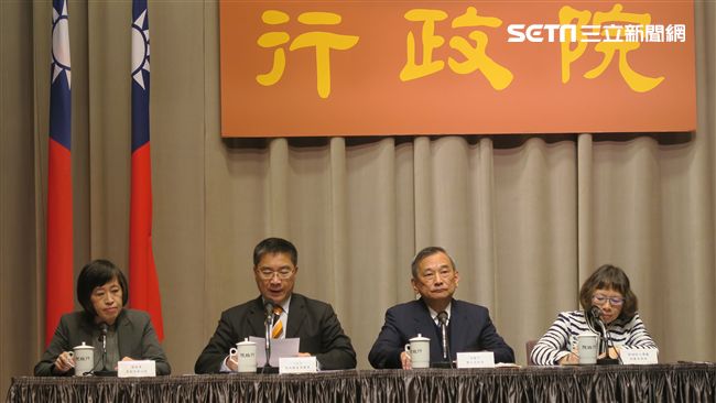 政院修法　衛福部常次可由醫師出任