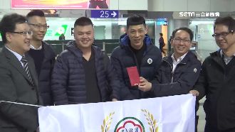 吳寶春率3徒弟　赴法參加麵包大師賽