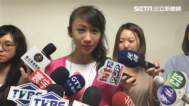 誰幫段宜康約柯！「中間人」原來是她