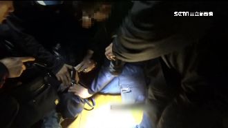 通緝犯握槍決一死戰　警驚險壓制解危