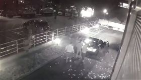 台北,賓利,修車廠,撒冥紙