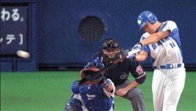 松坂大輔打擊（圖／翻攝自產經體育）
