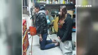 逼棄單情侶下跪？賣家：對方主動傳的