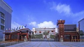 布質腰帶綁床邊套頸　10歲「留守兒童」小學宿舍上吊亡(圖/翻攝自澎湃新聞)