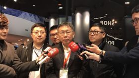 考察荷蘭自行車道　柯文哲：台北3年難完成
台北市長柯文哲本地時間28日考察荷蘭市政時受訪表示，阿姆斯特丹自行車道計畫花40年才完成，台北恐怕不要幻想在2至3年內建立。
中央社記者唐佩君阿姆斯特丹攝　107年1月29日