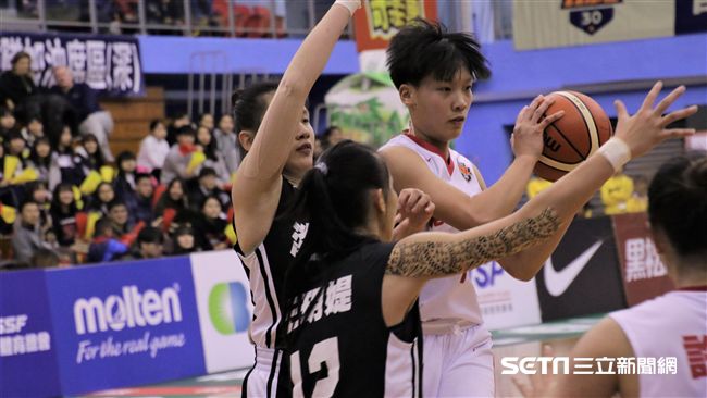 吳志偉鼓勵代替責備　滬江目標7連勝
