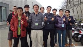 清華師生助兒研究登期刊 父淚謝最好禮物_清大官網