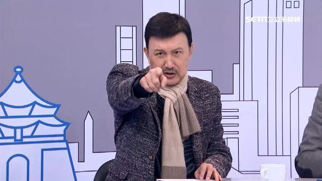 余天還原拍桌　鄭弘儀：年輕人較衝動