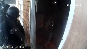 廢棄木屋成詐騙機房　警放震撼彈逮人
