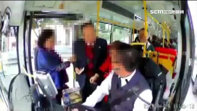 控公車司機態度差　前議員怒嗆引口角