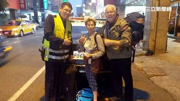 找嘸路求警協助！老外夫婦：台灣太棒