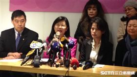 潘維剛（中）（圖／李英婷攝）