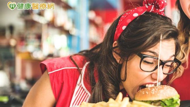 忙盲茫？歲末大餐這樣吃才「鎂」麗！
