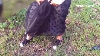 裙擺被機車吃了　女怕春光外洩急報警