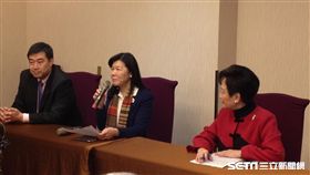 婦聯會前常委潘維剛（中）及談海珠（右）（圖／記者李英婷攝）