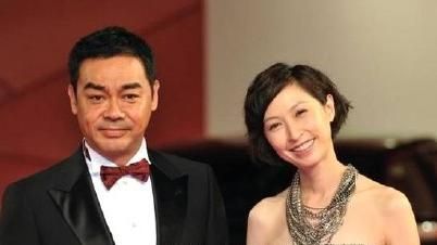 抱著80歲父母…53歲影帝暖舉曝光