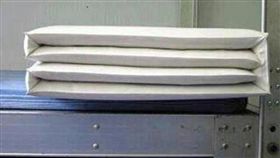 當兵,棉被,摺棉被,睡袋,檢查,PTT,批踢踢　圖／翻攝自PTT