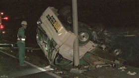 日本,車禍,,追撞,原因不明,意外　圖／翻攝自NHK