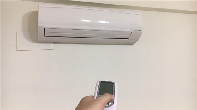 冷氣飄腳臭非濾網髒？　人體皮屑造成