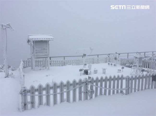 寒流瘋上山賞雪？專家：別穿運動鞋！