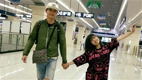 黃鐙輝，萁萁(翻攝自黃鐙輝臉書)