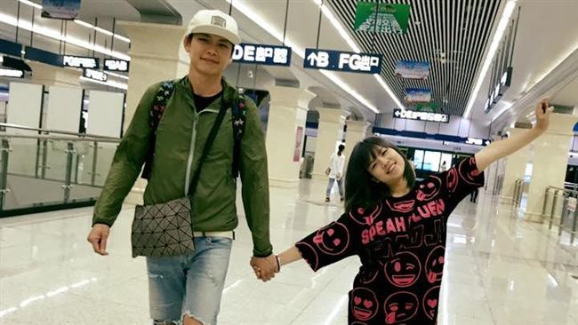 嫌飛機餐挨轟 　黃鐙輝丟5年主持棒