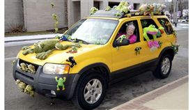 旅車青蛙,青蛙,旅行車,美國,婦人,傳教 ▲圖／翻攝自The Herald Bulletin先驅報