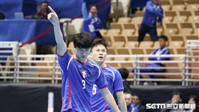 ▲林志紘破門後舉手慶祝。（圖／記者蔡宜瑾攝影）