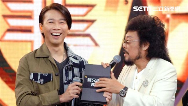 寫小抄上台！金曲歌王表演黑歷史曝光