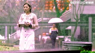 鍾承翰生日爽約？豆花妹雨中痛哭虐爆