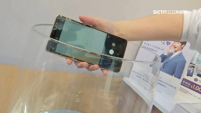 拍照強又防水防塵　三星A8高CP值