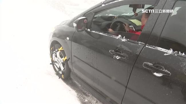 賞雪不打滑！胎刻痕、雪地模式是關鍵