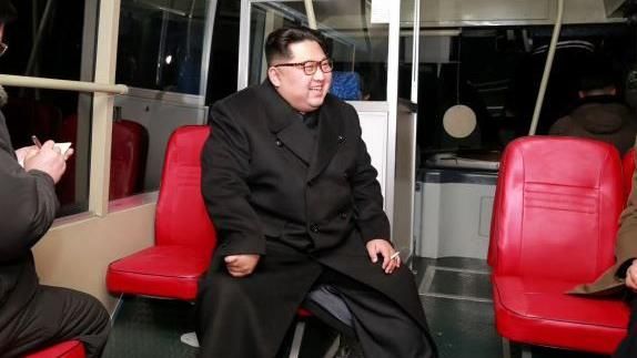 妹妹返國　金正恩讚南韓令人印象深刻