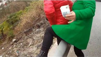 老闆怕麻煩…竟直接在高速公路發年終