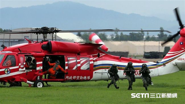 飛鷹搜尋無所獲　飛安會計畫探測海底