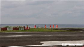 空勤總隊一架黑鷹直升機蘭嶼墜海失聯，空勤總部搜救