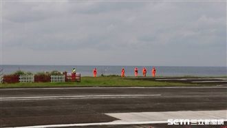 黑鷹6人罹難　正駕妻哭喊：任務完成