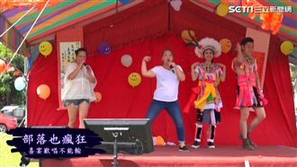 電子花車也認輸　婚宴上狂搶新人風采