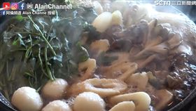 秋天名物「Kiritanpo鍋」。（圖／翻攝自阿倫頻道 Alan Channel臉書）