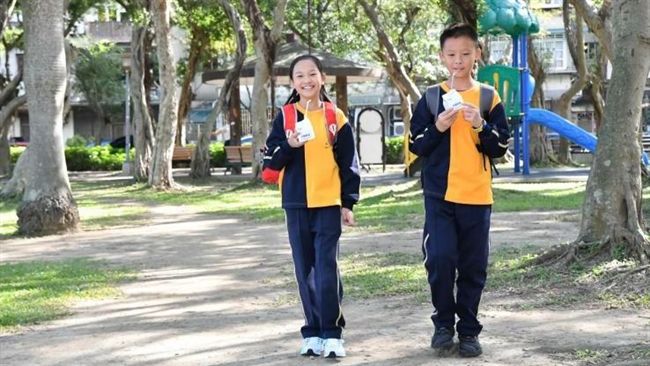 成長有「鈣」念　不喝牛奶骨裂風險增