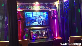 個人KTV正夯　正妹主播唱給你聽！