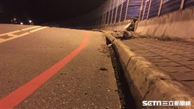 7級地震強襲花蓮　七星潭橋橋墩扭曲變形
圖／翻攝畫面