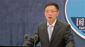 唐鳳參與聯合國會議  北京：挑戰一中行政院政務委員唐鳳日前透過視訊參與聯合國會議，席間中國代表3度發言抗議。中國國台辦發言人安峰山27日聲稱，此舉挑戰「一中」原則，在國際上製造「兩個中國」、「一中一台」。中央社記者尹俊傑北京攝  106年12月27日