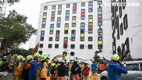 花蓮強震，統帥大飯店現場，強震不斷。 圖／記者林敬旻攝