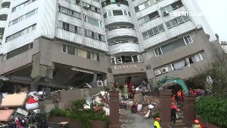 雲翠軟腳樓　住戶質疑火鍋店拆主牆