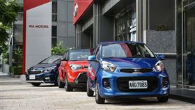 KIA在農曆春節期間車主0800免付費專線不打烊服務。（圖／KIA提供）

