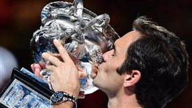 ▲費德勒今年於澳網封王。（圖／翻攝自Roger Federer Instagram）